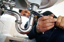 plumbing-maintenance-1440019701